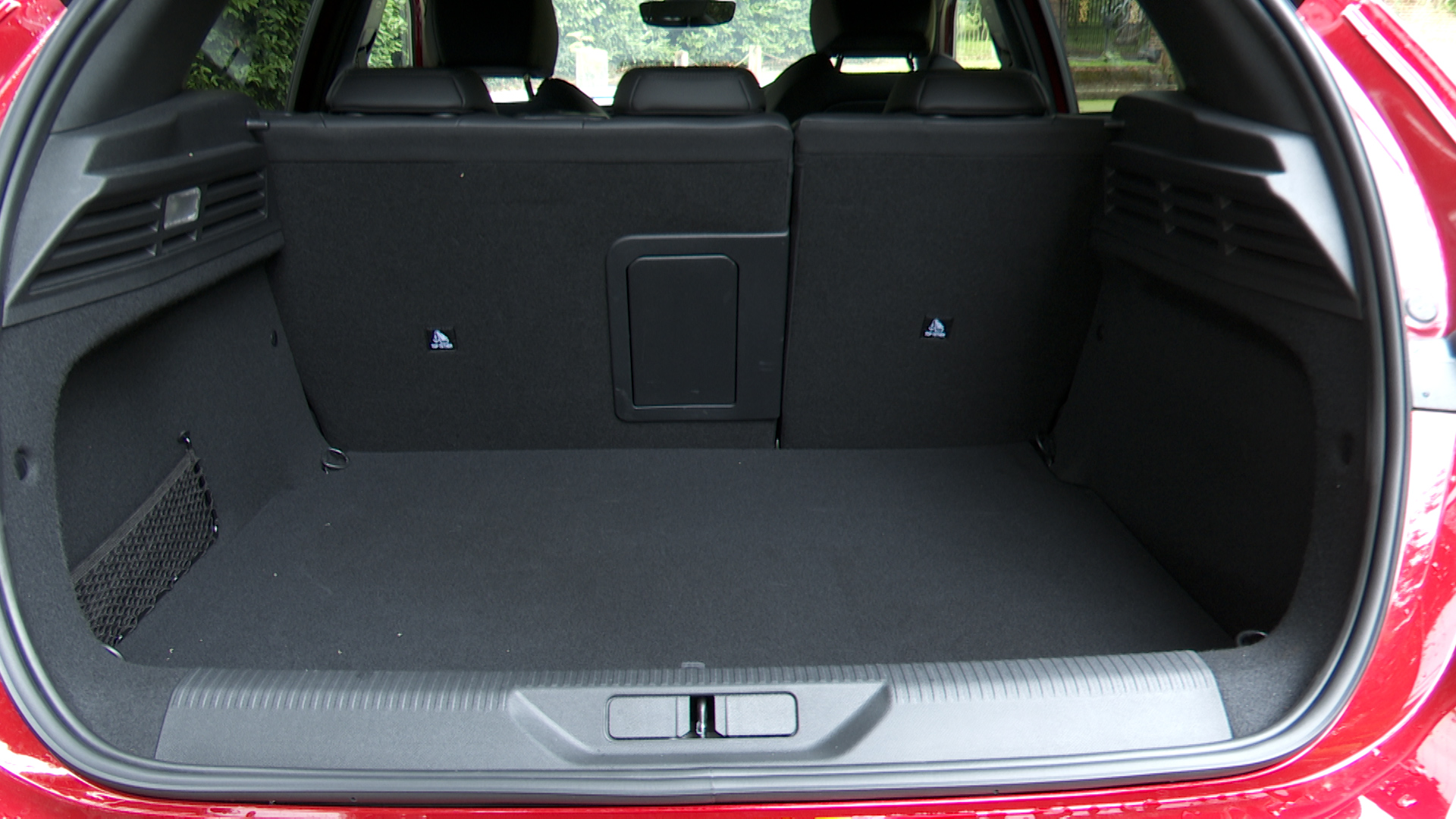 PEUGEOT 308 HATCHBACK 1.6 Plug-in Hybrid 195 Allure 5dr e-DSC7